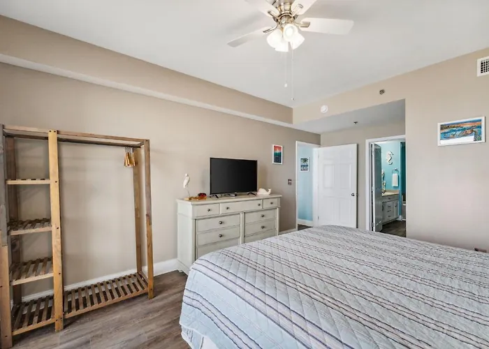 Sea-Renity At Laketown Wharf #1607 By Nautical Properties